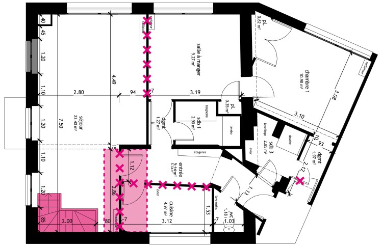 r+1 / plan existant (démolitions en magenta)